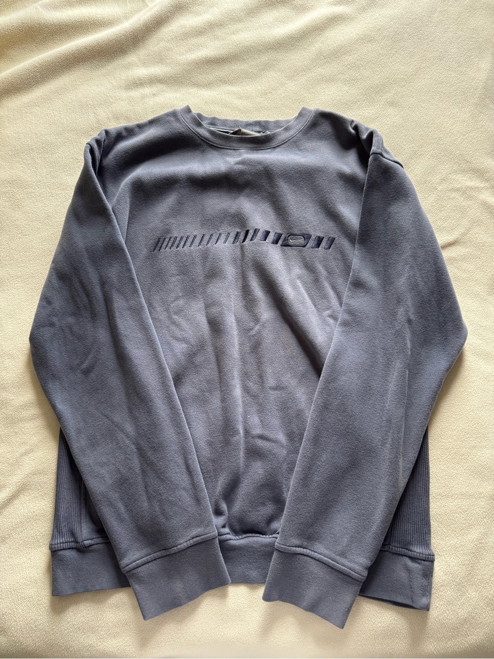 Nike men’s vintage sweatshirt